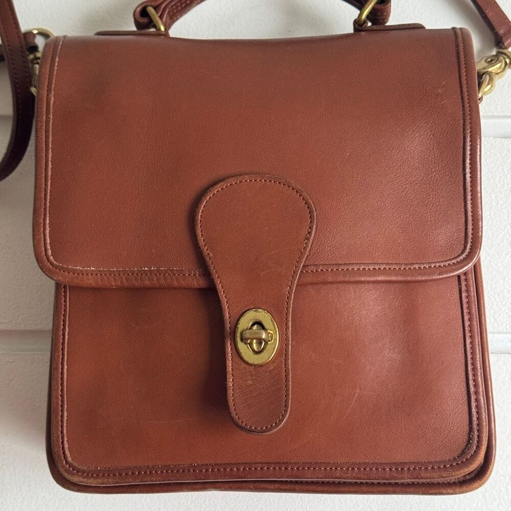 Coach Vintage Station Bag In British Tan Leather With Brass Hardware Style #5130 - Picture 6 of 14